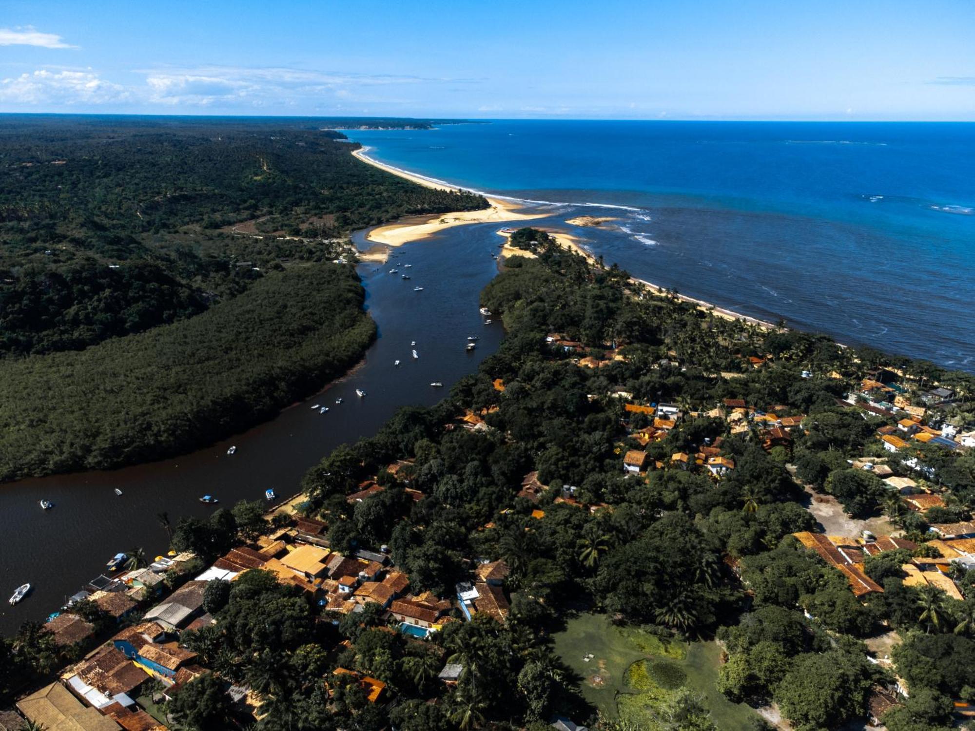 Отель Aiuruoca Карайва Экстерьер фото